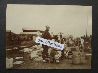 CHINA antique photo 1901 TIENTSIN Chinese barber hairdresser Boxer Rebellion