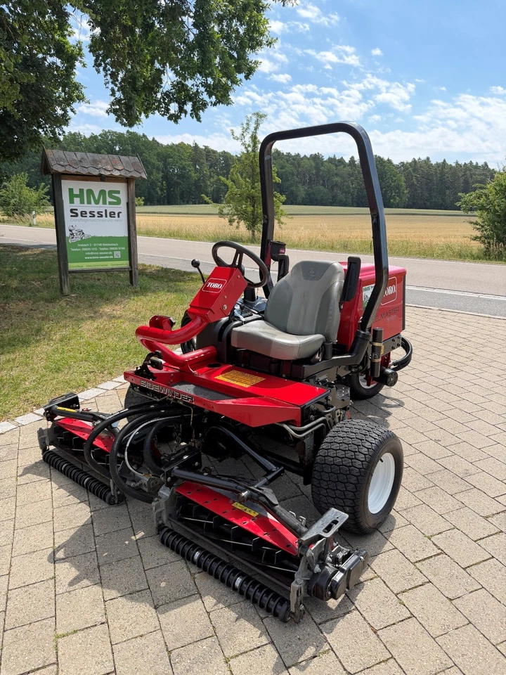 TORO Reelmaster 3100 Sidewinder 3WD Spindelmäher Großflächenmäher - Bild 1 von 4