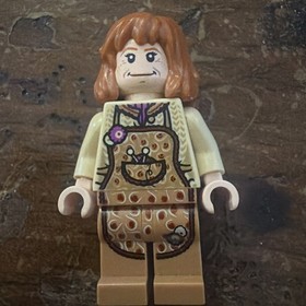 Lego Harry Potter Minifigure Molly Weasley 4840!