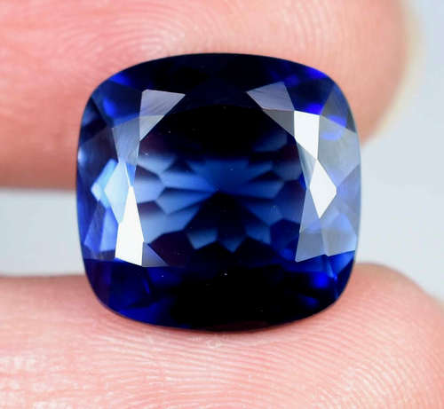 Saphir Bleu Naturel Certifié 5.20 Carats - Taille émeraude, 10.44x8.41x5.26 Mm, Qualité Exceptionnelle - Neuf Sans Emballage