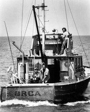 Jaws Orca Roy Scheider Black And Whitr 8x10 Picture Celebrity Print