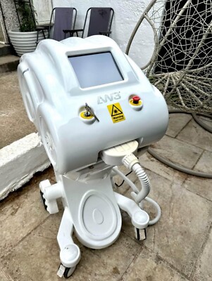 All White Laser AW3 FLASH INK Tattoo Removal Machine Q switch ND-YAG ...