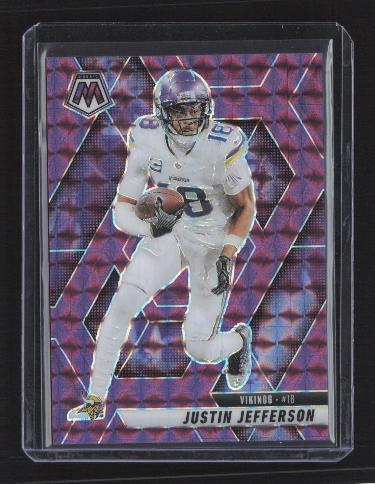 2025 Panini Mosaic #19 Justin Jefferson Mosaic Purple #/49