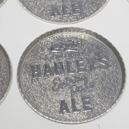 Box of 8 Hanleys Extra Pale Ale 3" Aluminum Coasters Providence RI Original Box - Picture 10 of 16