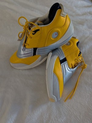 Reebok x Eric Emanuel Answer V Allen Iverson Gold EH0408 Size 9 US