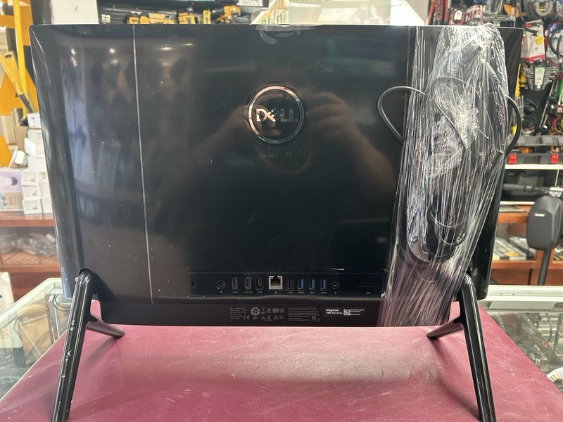 Dell Inspiron I5490-3930 23.8" (256GB SSD, Intel i3-10110U, 2.1GHz, 8GB RAM)...