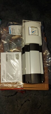 Elektronischer Druckregler MS6-LRE-1/2-D8-PI-SK5-VK5