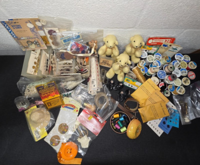 Vintage Sewing Craft Lot   Thread Buttons Doll Parts Bears Embellishments DIY
