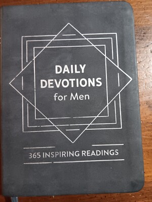 Daily Devotions for Men: 365 Inspiring Readings