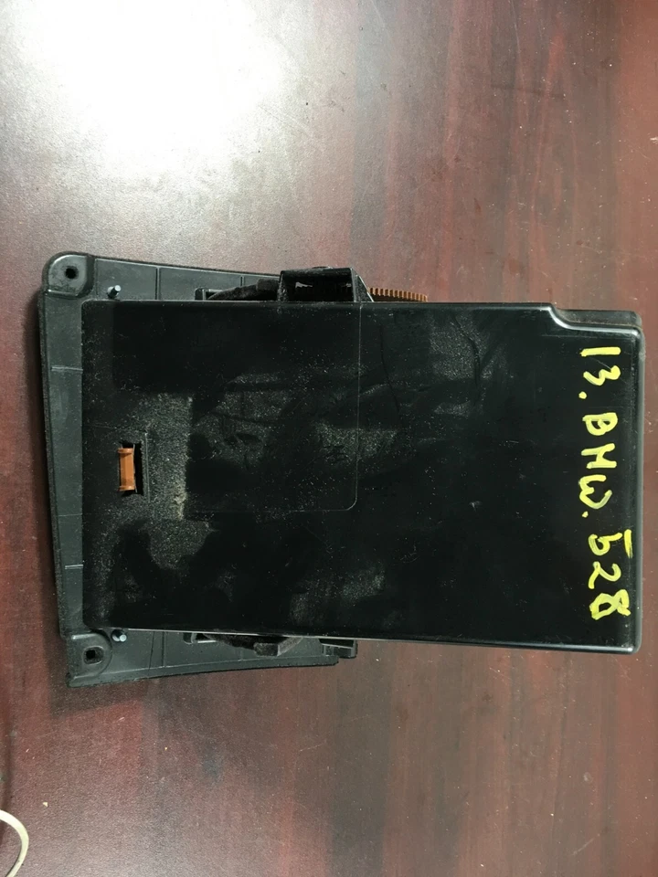 2011-2016 BMW 528I F10 Left Dashboard Storage Compartment Glove Box 9166696 OEM. - Image 4 of 4