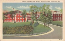 Kalamazoo, MICHIGAN - Western Michigan College - Oakland Drive Entrance - 1942