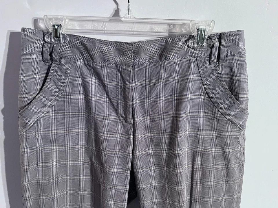 Cutter & Buck Womens 8 Gray Plaid Walking Shorts Classic Golf Tennis Pickle Ball - Image 3 of 4