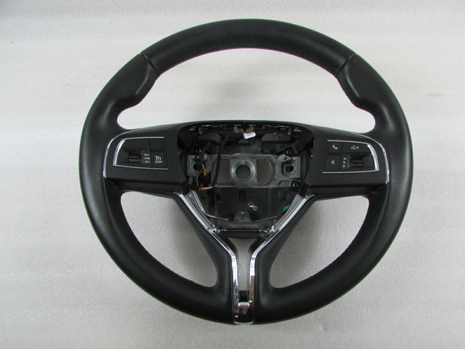 Maserati Ghibli, Steering Wheel, Black Leather, Used, P/N 670044504
