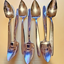 Vintage Grapefruit Spoons With Serrated Edges Stainless Steel Taiwan Set Of 7