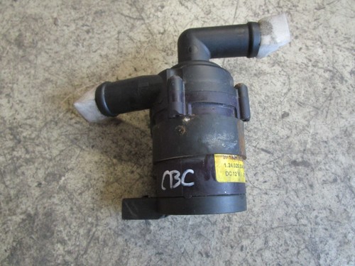 Zusatzwasserpumpe VW Touareg AUDI A4 A5 A6 Q5 Q7 Wasserpumpe Umwältspumpe