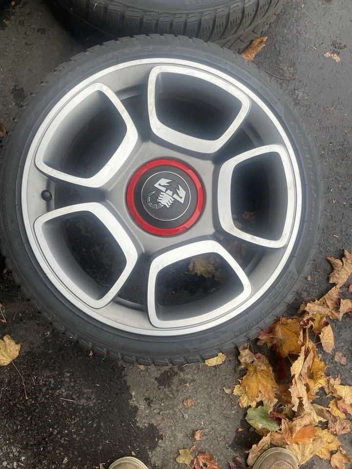 W589 Winterreifen Original Abarth Fiat 500 Alufelgen 205 40 R 17 84H - Bild 2 von 4