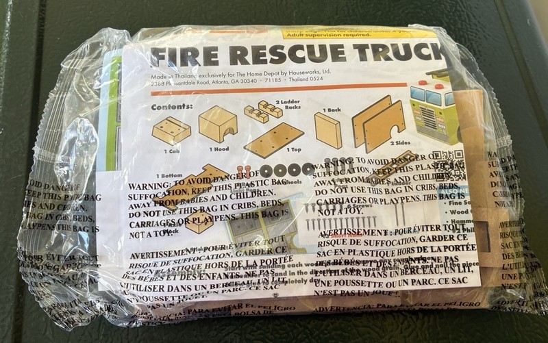 Home Depot Kids Workshop Kit Fire Resuce Trusk #71185 NEW