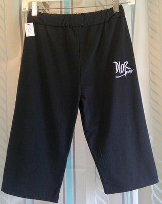 DIOR, Paris 12.5 Walking Shorts/Capris Elastic Waist Black Woman
