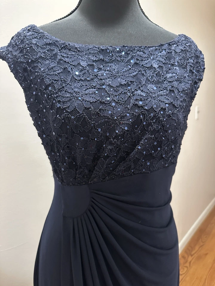 Dark Blue Cocktails Dress Size 6 - Image 3 of 4