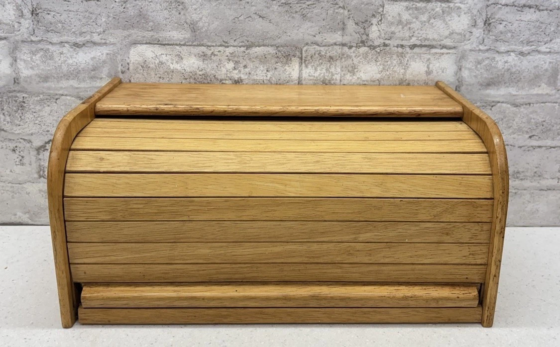 Vintage 1970s Kamenstein Wooden Roll Top Bread Box - Mid Century Broken Lid
Opens in a new window or
