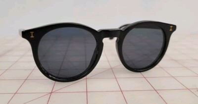 •	Illesteva Round Sunglasses Leonard Ring Sunglasses | illesteva main image 3