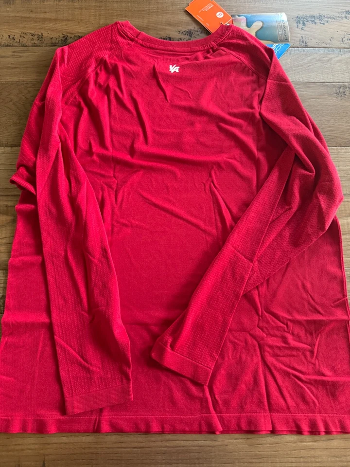 Brand New youngla long sleeve shirt size XXL(Brand New With Tags) - Image 2 of 3