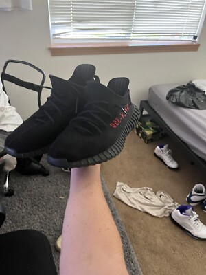 bred yeezy 10.5
