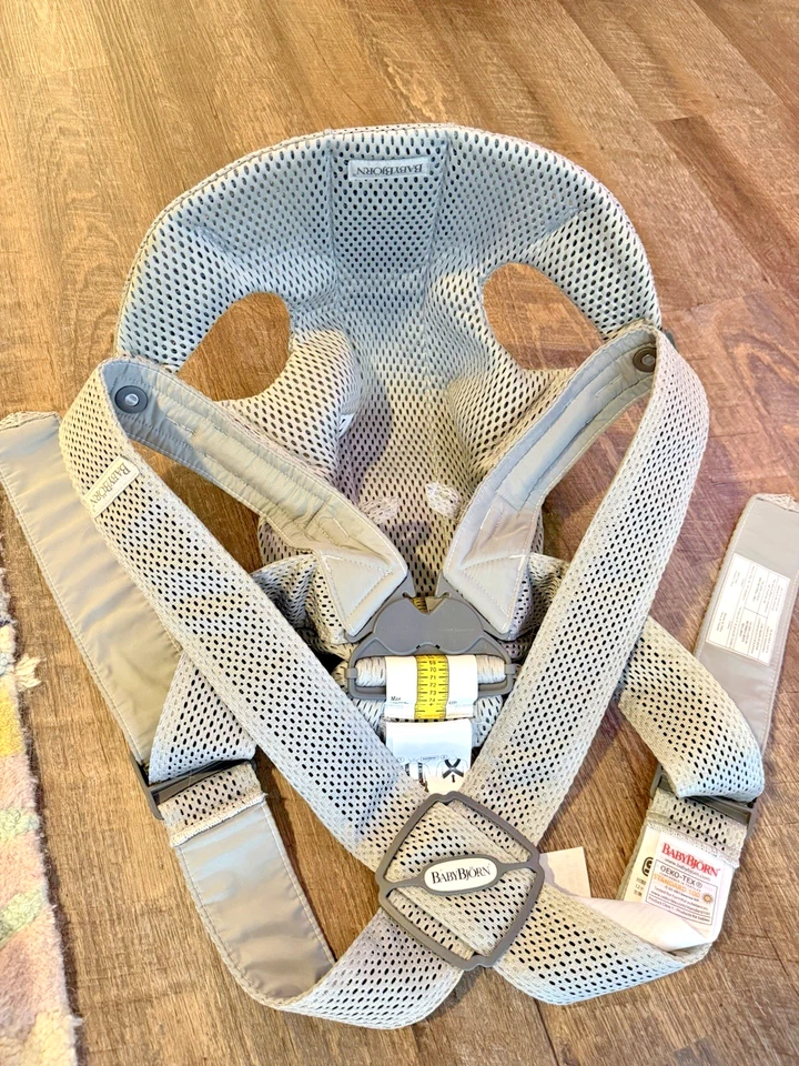 Детская переноска BabyBjörn One Air - светло-серая отличное состояние товара - Изображение 2 из 4