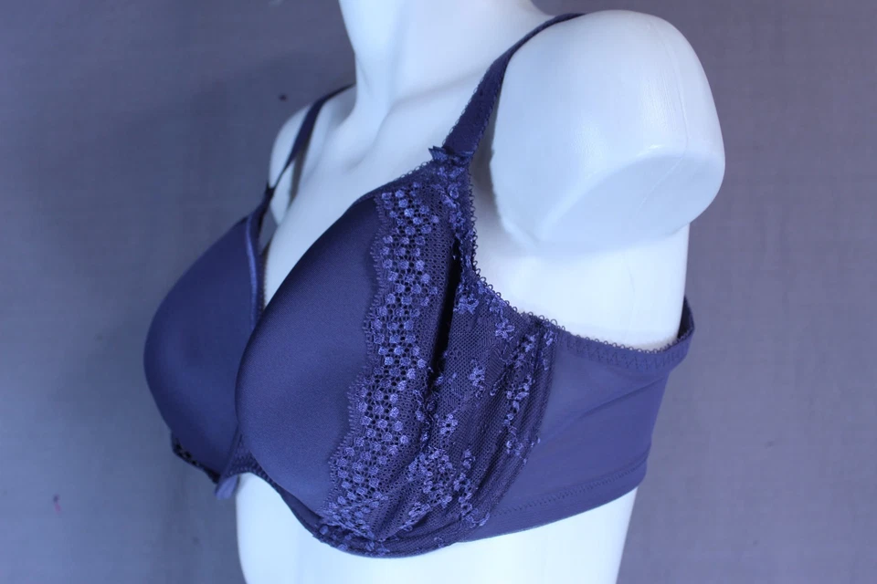 Sujetador Camiseta Espaciador Forrado con Aros Elomi Charley EL4383 Talla EE. UU. 44DD Gris Foto 4 de 4