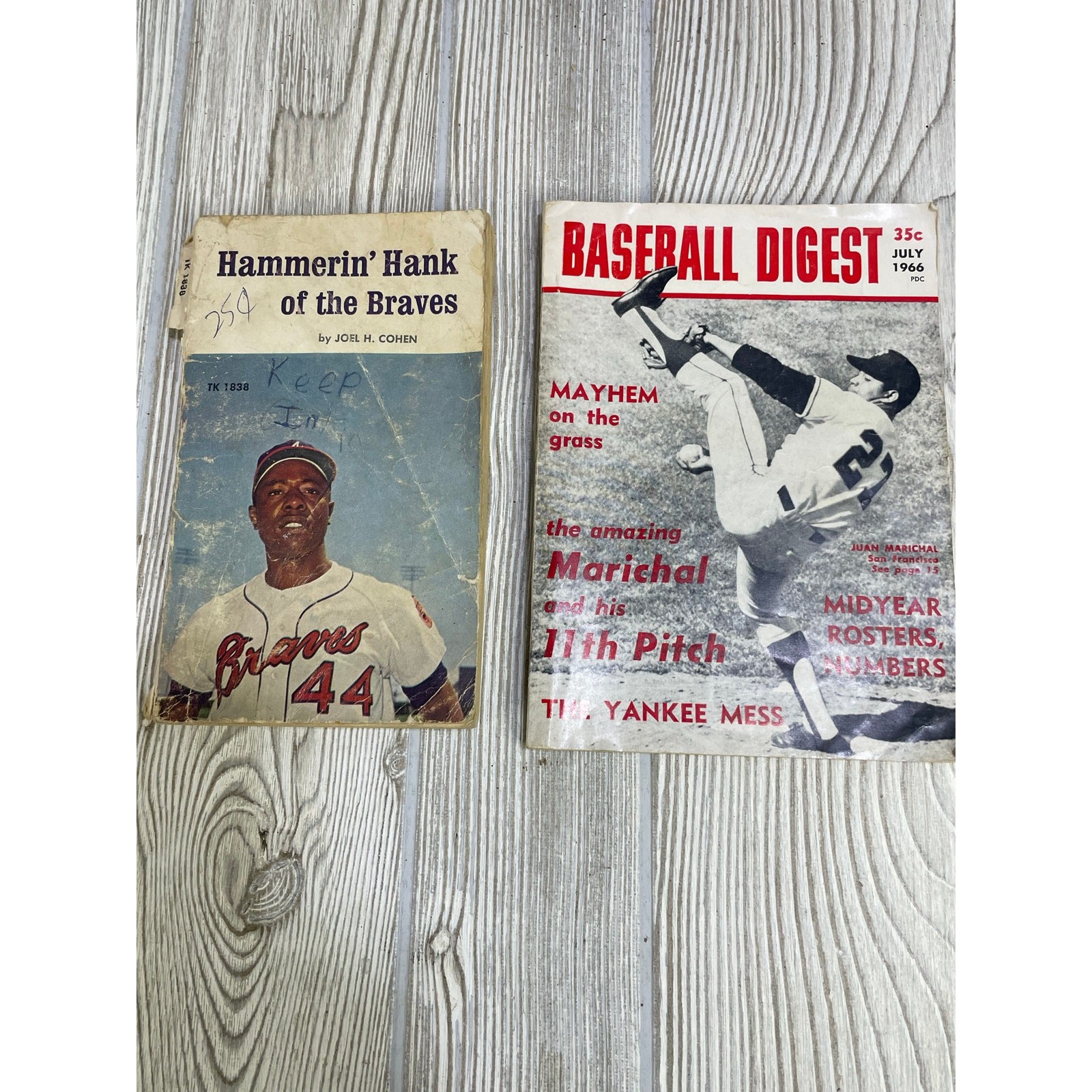 Vintage Baseball Lot Hammerin’ Hank Aaron Braves + Baseball Digest July 1966