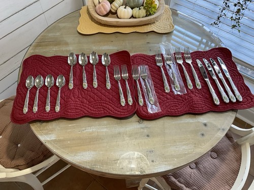 20 Teile - 4 Gedecke gebraucht 1x Lenox Holiday Holly Berry Besteckset NEUWERTIG - Bild 12 von 20
