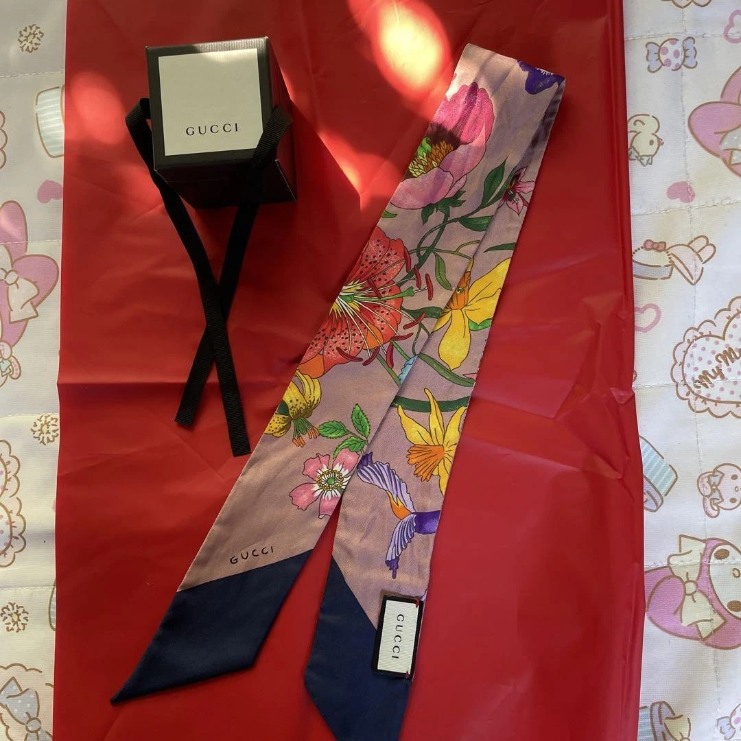 Grande écharpe Gucci