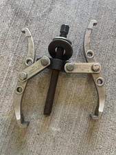 Craftsman Usa 2 Jaw Arm Gear Puller Adjustable And Reversible 7 Ton