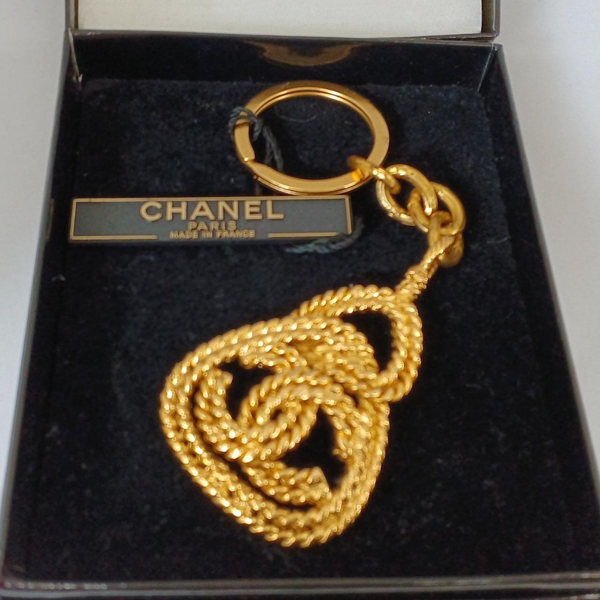 CHANEL Vintage CC Logo Gold Plated Key Ring Chain Bag Charm with