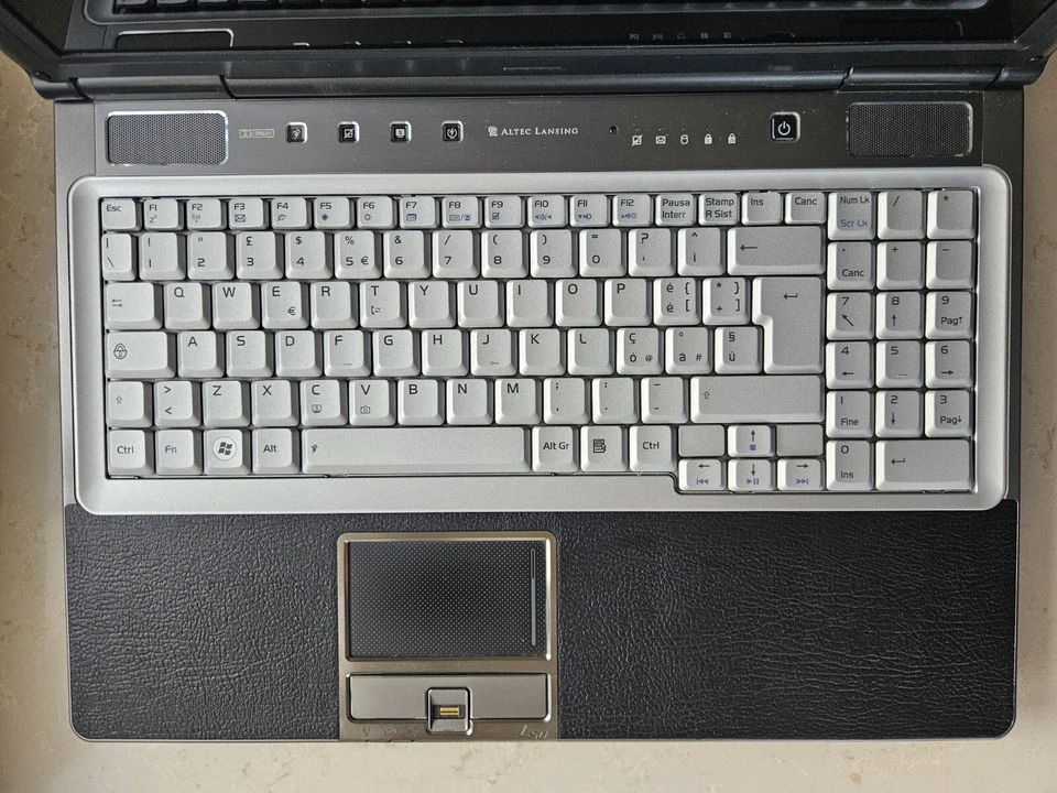 Laptop Notebook Asus L50V nero in ottime condizioni - Immagine 4 di 4