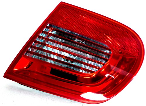 VW EOS 2,0 TSI  Rückleuchte innen rechts 1Q0945094 Heckklappe  int.5651