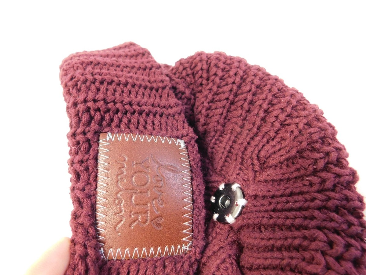 Love Your Melon Cuffed Red w/ Brown Patch Hat Beanie , Pom 