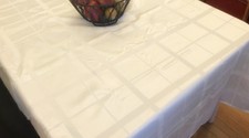 Var. Size Polyester Fabric Jacquard Tablecloth Elegance Plaid Cream Color Thick