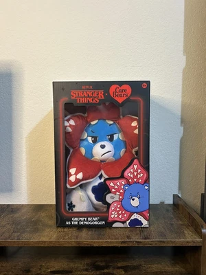 Stranger Things x Care Bears Grumpy Bear as the DEMOGORGON 12" PELUCHE regalo para ventilador