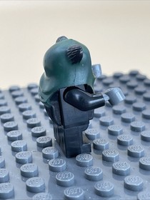 LEGO Star Wars Ewok Tokkat black green minifigure 7956