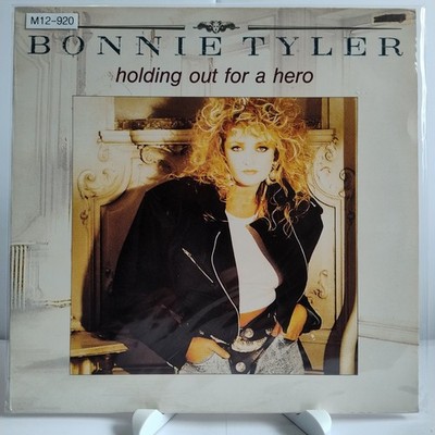 Bonnie Tyler   Holding Out For A Hero, 12'' Vinyl (G+/G+), Columbia, M12-920