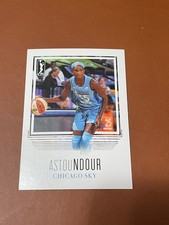 2018 Rittenhouse WNBA #11 Astou Ndour Chicago Sky