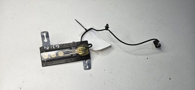 BMW 5 G30 G31 G38 2018 Sensor Sitzerkennung 9304007 HTI3524