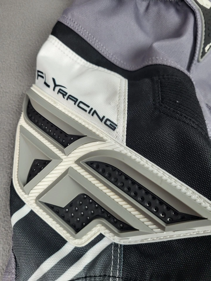 Calça de motocicleta Fly Racing masculina F16 18 cinza essencial cintura ajustável - Imagem 4 de 4