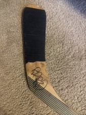 Rob Blake Cards, Rookie Cards and Autographed Memorabilia Guide 22