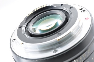 Carl Zeiss Distagon T* 35mm F2 ZEキヤノンEF Carl Zeiss Distagon 35mm f2 ZE T* Lens Canon EF Mount From JAPAN