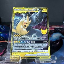 Pikachu & Zekrom GX 33/181 Sm-Team Up Holo Card NM condizioni 30° anniversario