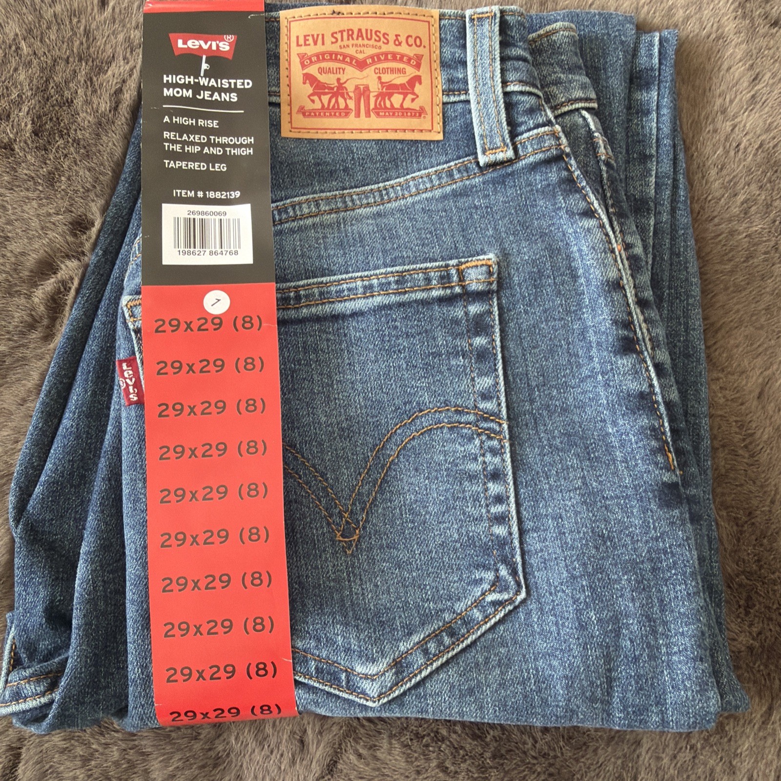 NWT Levi's High Waisted Mom Jeans Women's Size 29x29 Size 8
