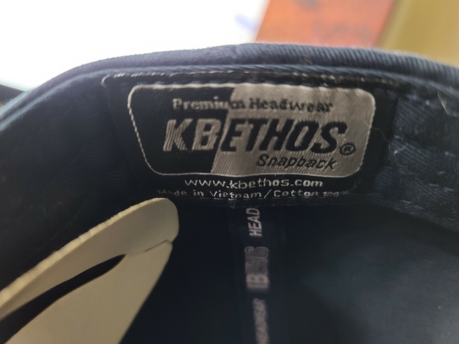 New York dark blue USA Snapback NWOT Adjustable never worn KBethos.