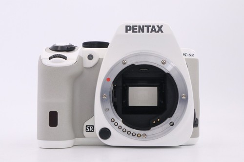 PENTAX K-S2 White + SMC PENTAX-DA L 18-50mm F/4-5.6 DC WR RE from Japan (f03740) - Picture 2 of 11